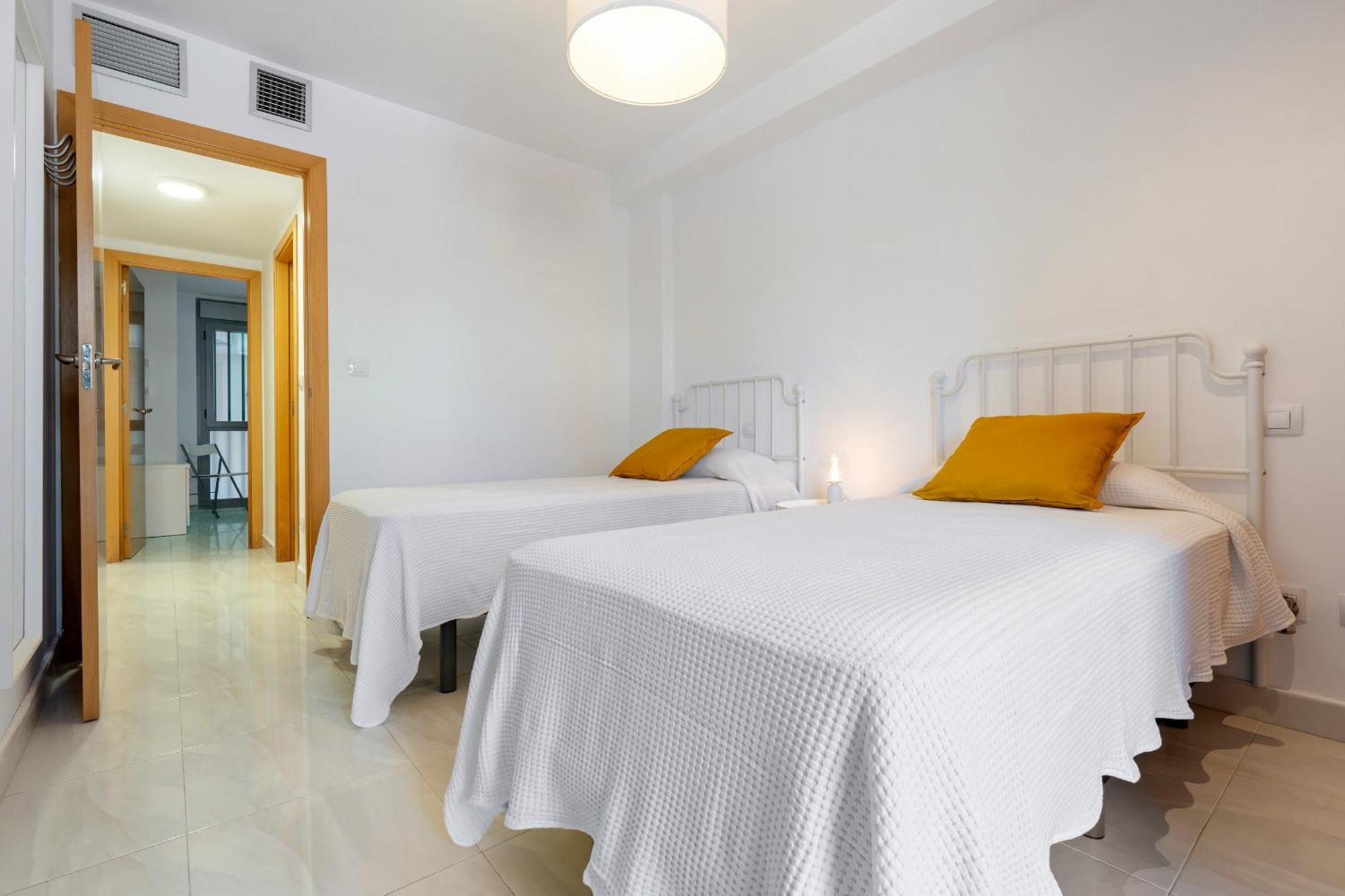 Hauzify I Apartament Mestral Cambrils Extérieur photo